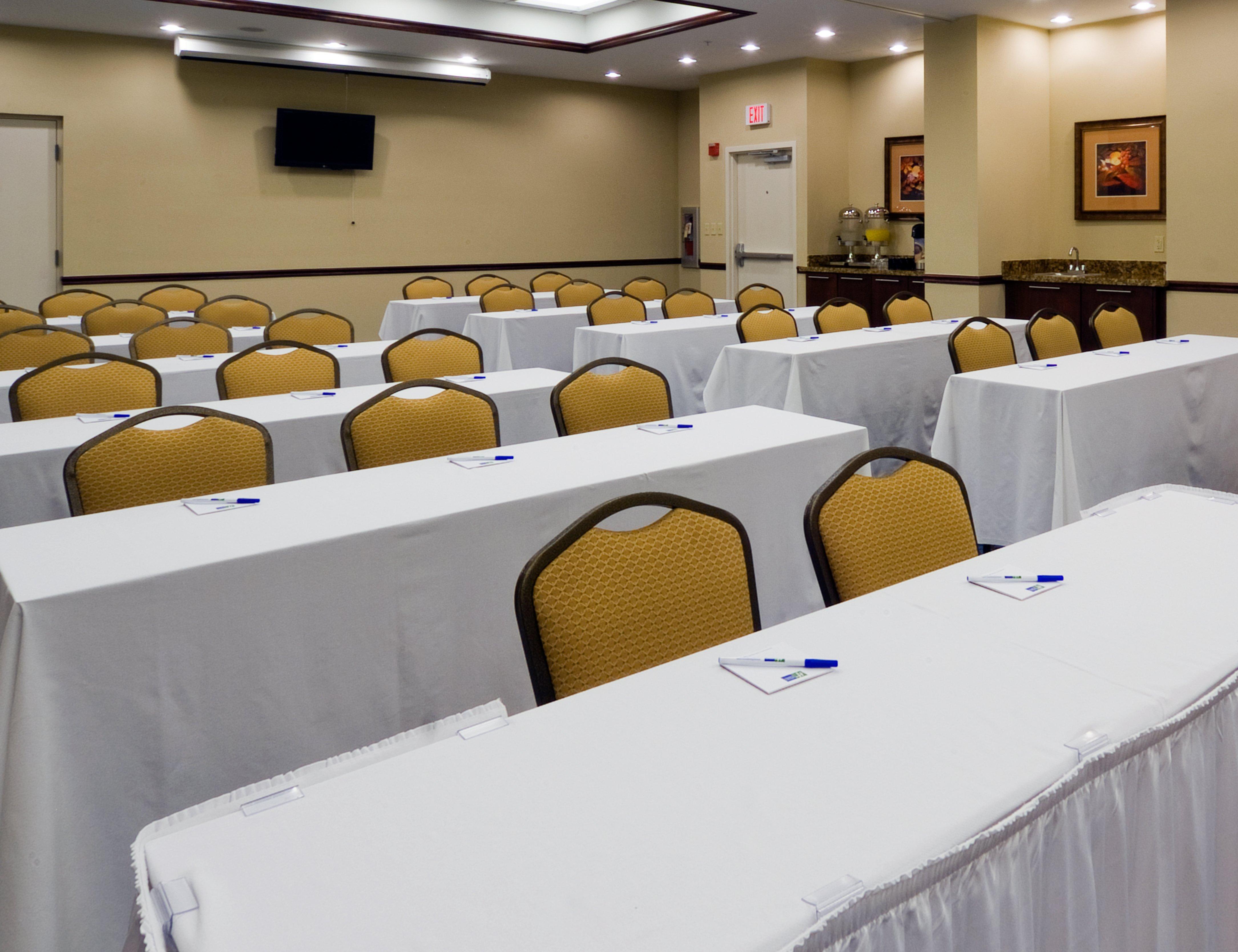 Holiday Inn Express & Suites Miami Kendall By Ihg Country Walk Exteriör bild
